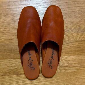 Free People Spanish Leather Women’s Mule Slip On